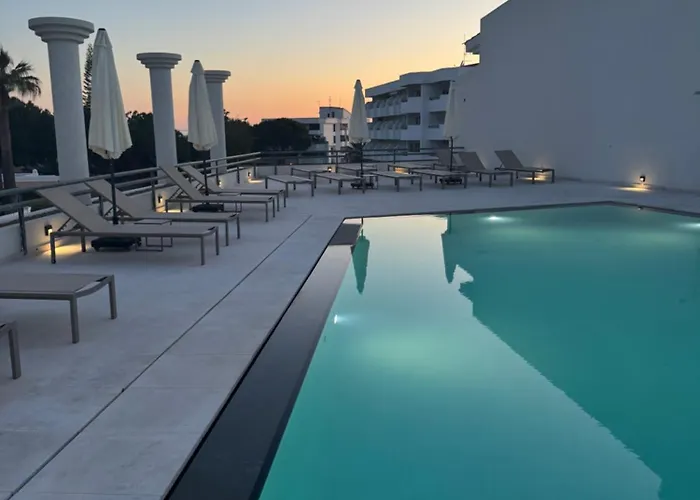 Hc2 Village Vilamoura 아파트 *